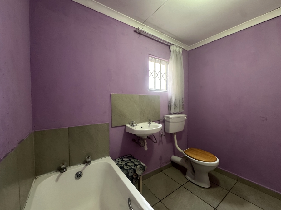 2 Bedroom Property for Sale in Kuilsrivier Industria Western Cape